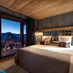 Chalet Carte Blanche Golden Jubilee