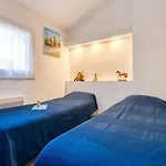 Holiday Home Les Landaises-12 By Interhome