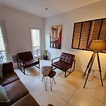 Appartement Cosy Centre Ville Proche Chantiers Navals, Calanques, Plages