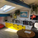 Studio Sous Les Toits