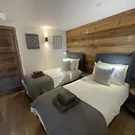 Le Petit Cham - Cosy And Stylist With Balcony View