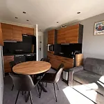 Family Nest At The Foot Of The Ski Slopes