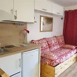 Cosy Studio By Globalski