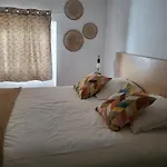 Appartement Avec Son Toit Terrasse, En Plein Coeur De Marseille