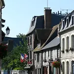 Magnificent 1-Bedroom Apartment Port Deauville