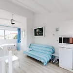 Duplex Lumineux A Gruissan Avec Parking, Proche Plage Et Port - Fr-1-409A-11