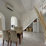 Maison Cosy Avec Piscine, Proche Saintes-Maries-De-La-Mer, Pour 4 Pers., Avec Patio Et Parking Prive - Fr-1-475-102