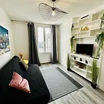 L'Echappee: Appart Renove 30M2 Plage- Centre Ville