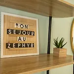 Le Zephyr - Charme Urbain & Confort