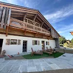 Chalet De Luxe Avec Spa Et Salle De Cinema A Megeve - Fr-1-569-153