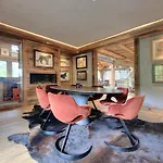 Chalet De Luxe Avec Piscine, Jacuzzi, Sauna Et Cinema A Megeve - Fr-1-569-172