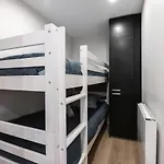 Appartement 2 Chambres Avec Balcon Et Parking