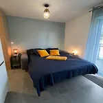 Studio Hermine Neuf Pour 2 Personnes Au Coeur De St