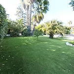 Villa Climatisee Avec Piscine, Jardin Et Parking - 8 Personnes, Proche Plage - Fr-1-607-182