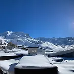 Le V - 2 Bedrooms Flat In The Middle Of Val Thorens