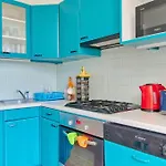 T4 Avec 3 Chambres Et Balcon A Mazargues