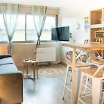 Cassis Center 2 Pers Et Garage