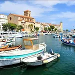 Entre Calanques Et Vieux Port !