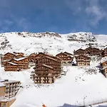 Appartement Cosy A Val Thorens, 4 Pers, Au Pied Des Pistes - Fr-1-637-72