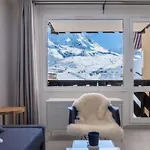 Appartement Renove Pour 4 Pers. Avec Balcon Et Cuisine Equipee A Val Thorens - Fr-1-637-66