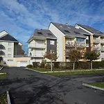 Duplex Lumineux 3 Chambres, Terrasse, Parking, A Deux Pas De La Plage De Cabourg - Fr-1-465-103