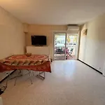 Appartement Familial Proche Plage Avec Parking, Climatisation Et Balcons - 6 Couchages - Fr-1-250-70
