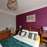Maison Traditionnelle A Saint Brevin, 850M Plage, Lumineux Sejour, Jardin, 4 Ch., Garage, Animaux Ok - Fr-1-364-66