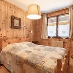 Ideal Pour Familles, Skis Au Pied, 3 Etoiles, Au Centre De La Clusaz - Fr-1-304-3