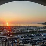 Apartment Les Rivages De Coudouliere-10 By Interhome