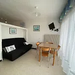 Appartement Climatise Avec Balcon, Parking Prive, Wifi - Proche Thermes Et Etang - Fr-1-503-23