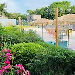Cote Ocean Resort