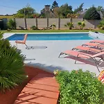 Maison Spacieuse Et Lumineuse Avec Piscine Privee Et Chauffee