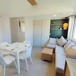 Reve De Jade