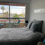 Les Balcons De Bandol Centre Ville Avec Vue Mer Et Face A La Plage