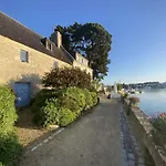 Combrit Sainte-Marine: T2 Duplex Renove Avec Jardin Prive Et Vue Sur Port - Fr-1-481-91