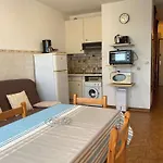 Charmant T1 Lumineux Avec Cuisine Equipee, Coin Nuit Separe Et Wifi - Balaruc-Les-Bains - Fr-1-553-48