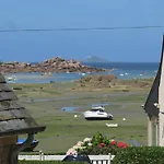 Maison Bretonne Avec Jardin A 50M De La Baie Ste Anne - Fr-1-368-252