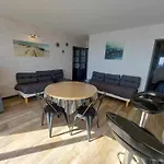 Grau D'Agde : Appartement Climatise 2 Chambres A 20M De La Plage - Fr-1-423-172