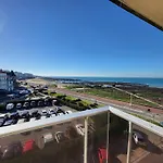 Studio Proche Plage Avec Parking Privatif Et Balcon - Fr-1-92-615