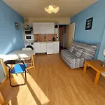 Ref 145 Studio Pour Trois Personnes Vue Port Crouesty