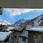 Studio Chalets De Solaise