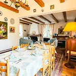 Maison De Vacances Au Calme Et Proche De La Plage