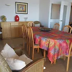 Appartement Vue Panoramique Mer Plage De Trestraou A Perros-Guirec - Ref 911
