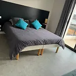 Appartement Vue Mer 50M De La Plage, Wifi Gratuit