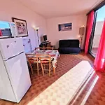 Residence Marysable - Confortable Appartement Deux Pieces Pour 4 Personnes A Port Leucate. Ref: 1Mar_101 Mae-6574