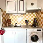 Charmant T2 Avec Garage Proche Plage A Sete, Animaux Acceptes - Fr-1-338-437