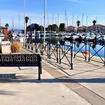 Studio Confortable Au Coeur Du Port Avec Parking Gratuit - Fr-1-604-26