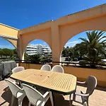 Appartement Vintage De 54M2 Avec Terrasse De 37M2 Vue Mer A Sete