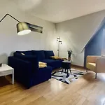Bel Appartement Au Coeur Du Quartier Des Artistes