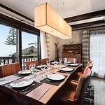 Residence - Pieces 304